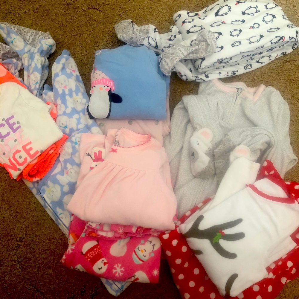 PAUSED listing. Lot of Carters pajamas size 6 EUC